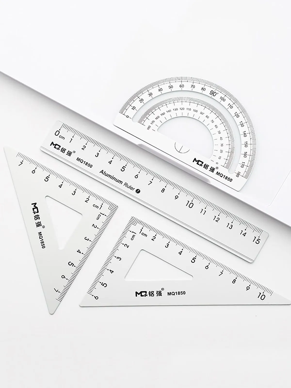 Линейка треугольник с логотипом на заказ